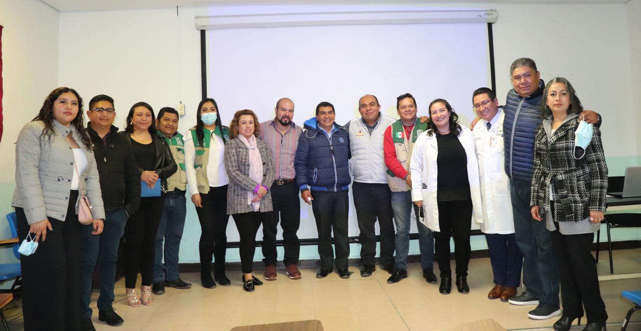 Sostiene alcalde Manuel Ramos reunión de trabajo sobre servicios de hospital IMSS-Bienestar de Tzompantepec